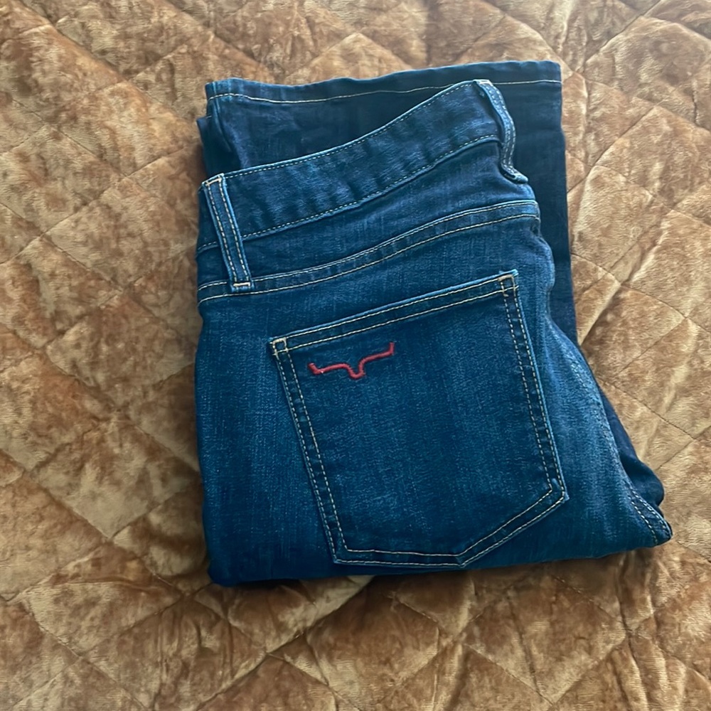 Womens Kimes Ranch dark wash “Chloe” jeans.